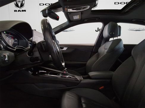 Used 2023 Audi A4 2.0T Premium Plus image 7