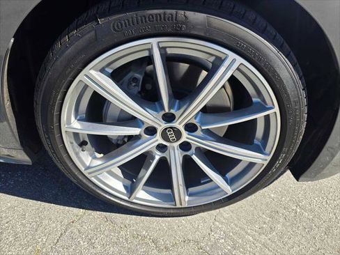 Certified 2025 Audi A5 2.0T Premium Plus image 9