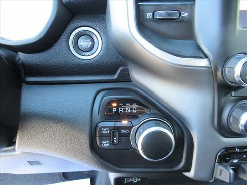 Used 2024 RAM 2500 Big Horn w/ Bed Utility Group image 22