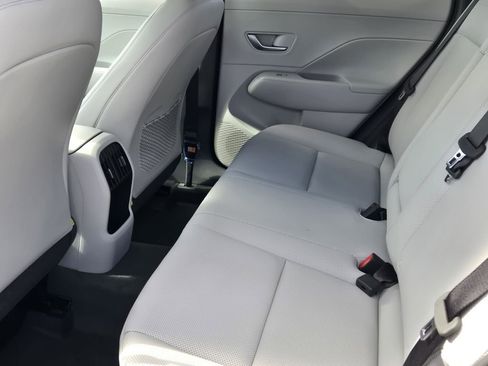 New 2026 Hyundai Kona Limited FWD image 6