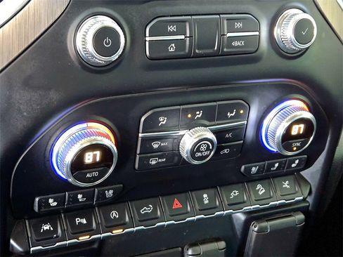 Used 2021 GMC Sierra 1500 Denali w/ Denali Ultimate Package image 21