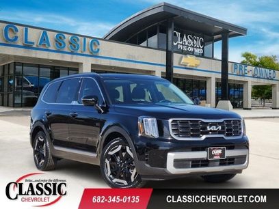 Used 2023 Kia Telluride S w/ S Sunroof Package