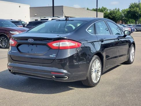 Used 2016 Ford Fusion SE w/ Equipment Group 202A AWD/4WD image 4