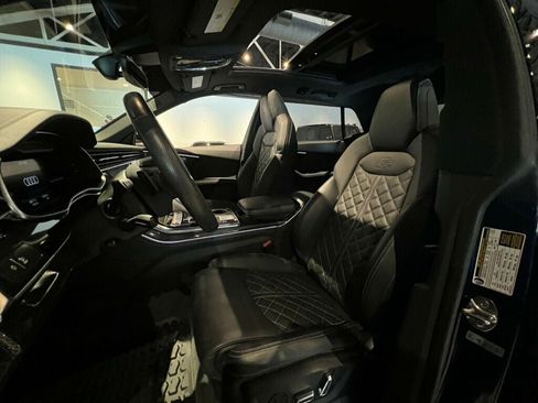 Used 2022 Audi SQ8 Prestige w/ Prestige Package image 16