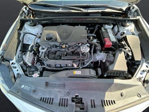 Used 2024 Toyota Camry SE FWD image 30
