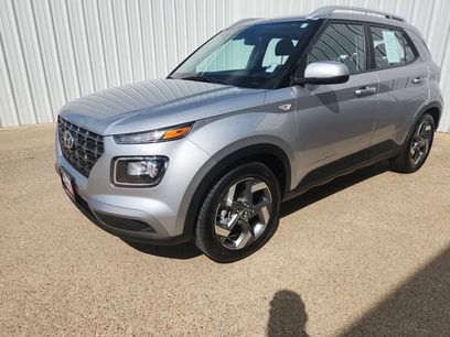 Used 2024 Hyundai Venue SEL