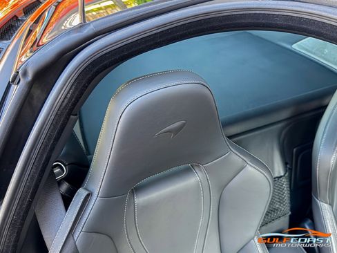 Used 2018 McLaren 720S Luxury image 33