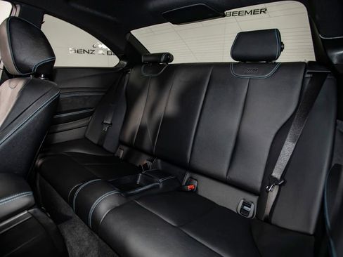 Used 2018 BMW M2 image 17