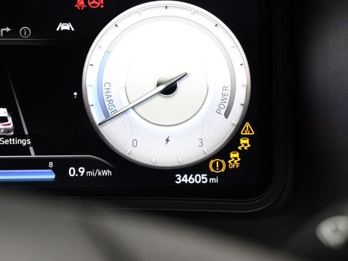 Used 2023 Hyundai Kona Limited w/ Cargo Package image 35