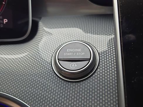 Used 2025 Mercedes-Benz CLE 300 4MATIC Cabriolet image 10