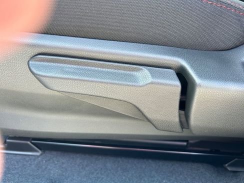 Used 2025 Subaru Impreza 2.0i Sport image 14