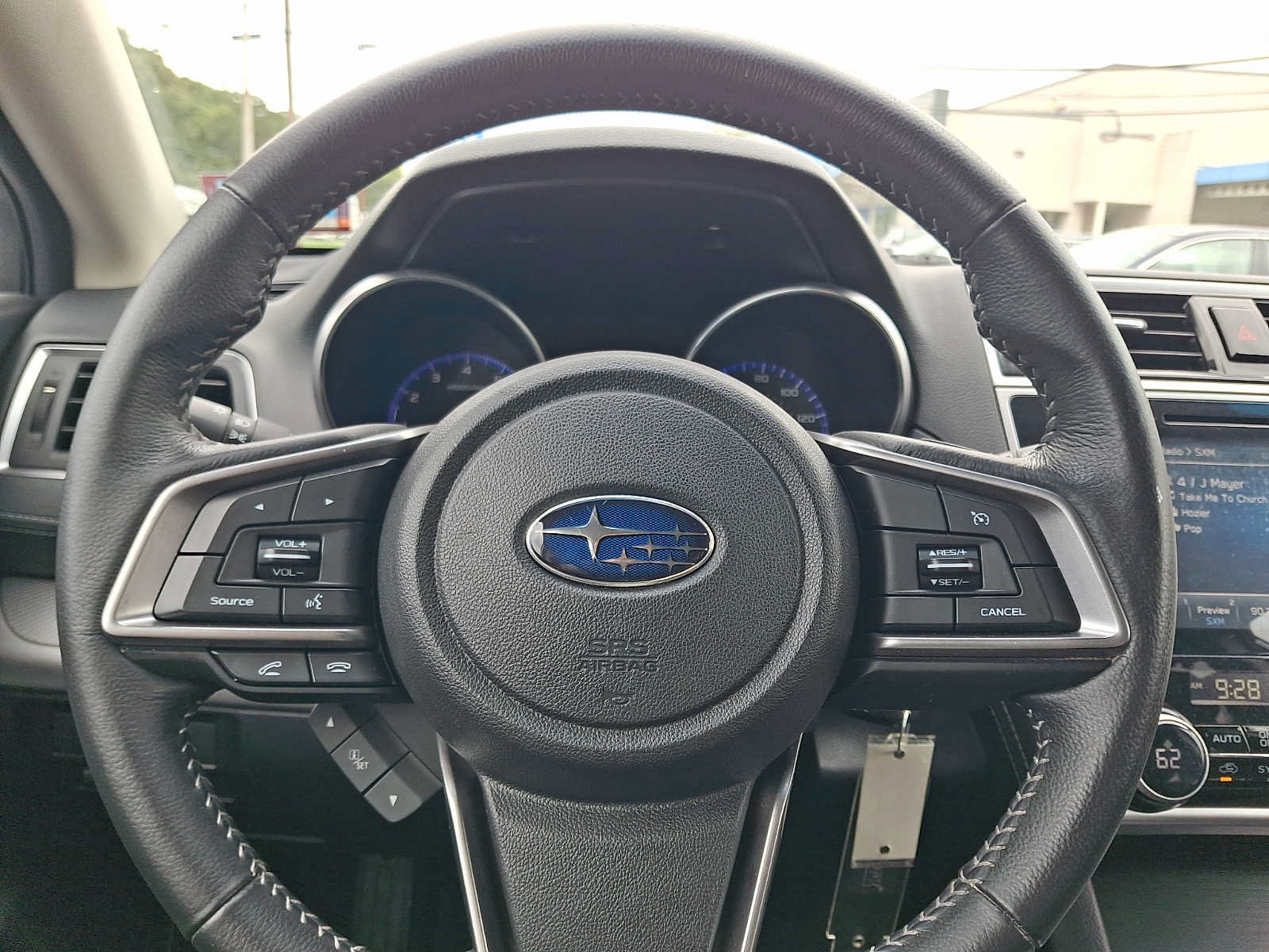Used 2018 Subaru Outback 2.5i Premium AWD/4WD image 18
