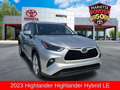 Used 2023 Toyota Highlander LE