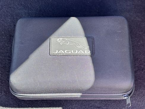 Used 2018 Jaguar E-PACE S AWD/4WD image 38