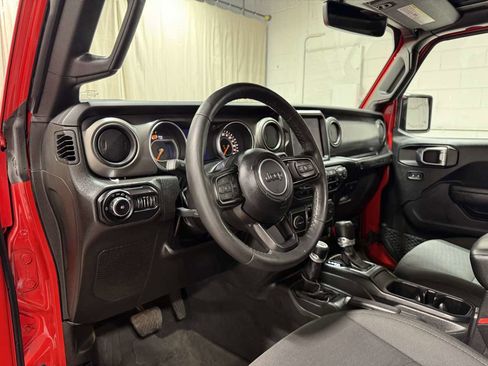 Used 2022 Jeep Wrangler Unlimited Sport image 10
