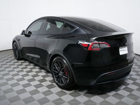 Used 2021 Tesla Model Y Performance image 13