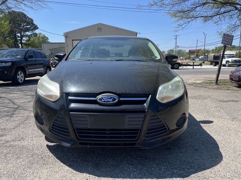 Used 2014 Ford Focus SE FWD image 6