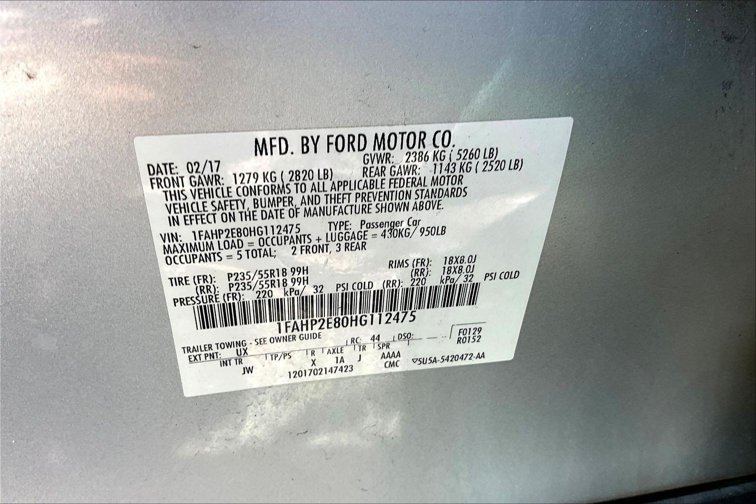 Used 2017 Ford Taurus SEL w/ Equipment Group 201A FWD image 17