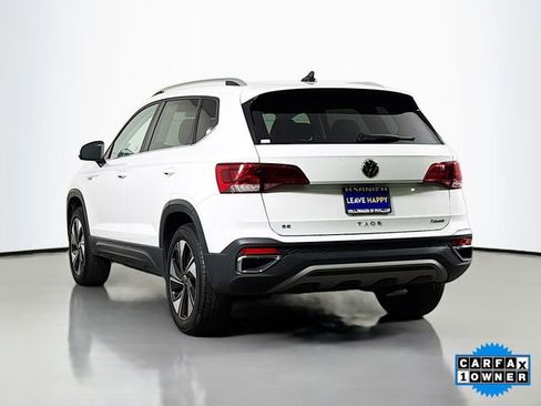 Used 2024 Volkswagen Taos SE image 5