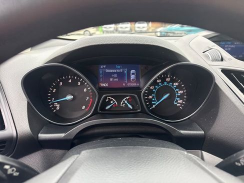Used 2014 Ford Escape SE image 31