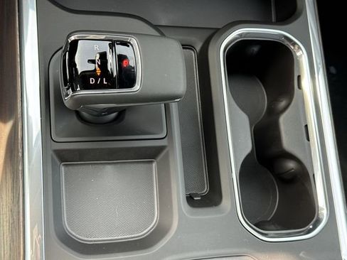 New 2026 GMC Sierra 1500 SLT w/ SLT Premium Package image 20