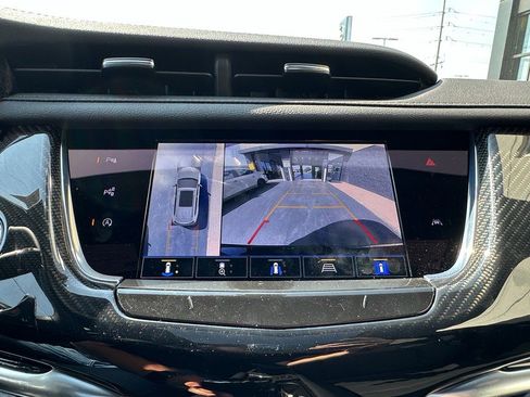 New 2025 Cadillac XT6 Sport w/ Technology Package image 26
