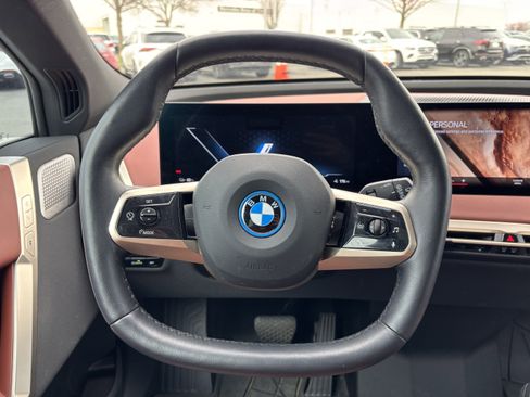 Used 2023 BMW iX M60 w/ Executive Package image 18