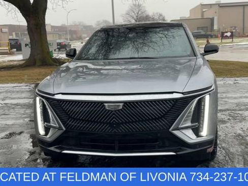 Used 2024 Cadillac Lyriq Luxury image 3