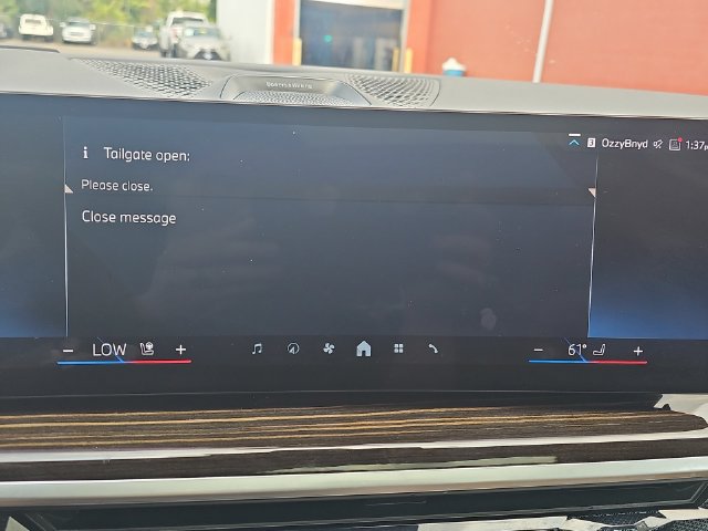 Used 2025 BMW X7 xDrive40i AWD/4WD image 15