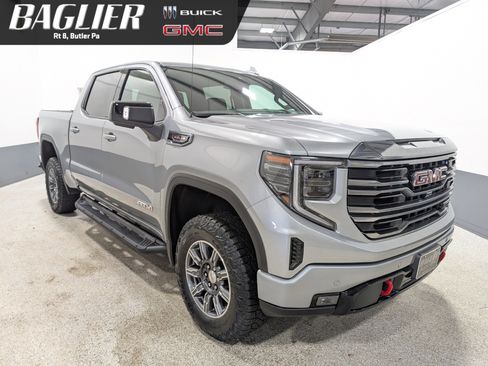 Used 2024 GMC Sierra 1500 AT4 w/ AT4 Preferred Package AWD/4WD image 1