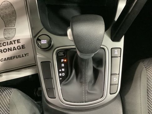 Certified 2023 Kia Seltos LX image 13