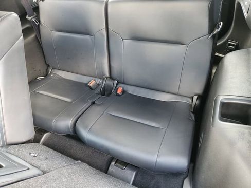 Used 2024 Mitsubishi Outlander SE Black Edition AWD/4WD image 28