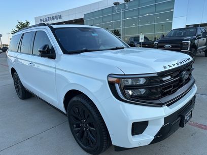 New 2025 Ford Expedition Platinum w/ Stealth Appearance Package