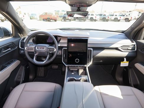 New 2026 GMC Acadia Elevation image 13