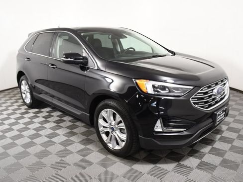 Used 2022 Ford Edge Titanium w/ Equipment Group 301A AWD/4WD image 8