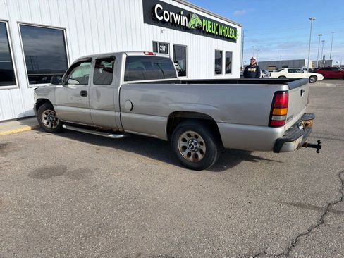Used 2005 GMC Sierra 1500 W/T w/ Light Duty Power Package RWD image 13