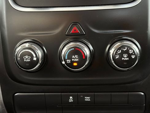 Used 2019 RAM 1500 Tradesman w/ Power & Remote Entry Group image 32