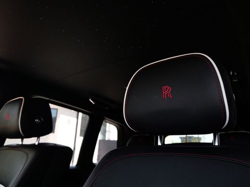Used 2022 Rolls-Royce Cullinan w/ Cullinan Package AWD/4WD image 10