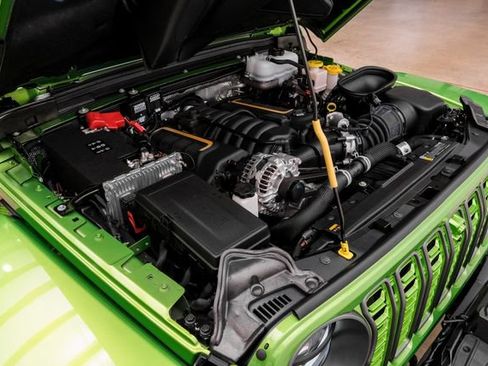 Used 2025 Jeep Wrangler Unlimited Rubicon 392 image 83