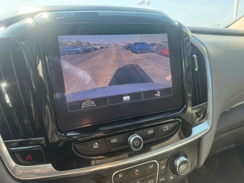 Used 2020 Chevrolet Traverse LT w/ LPO, Floor Liner Package image 57