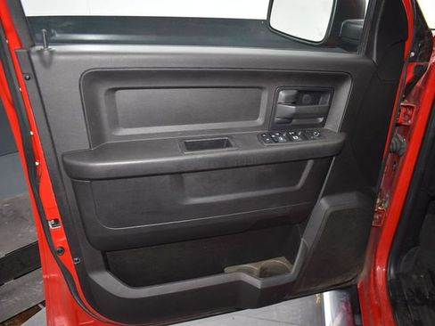 Used 2018 RAM 1500 Express w/ Express Value Package image 13