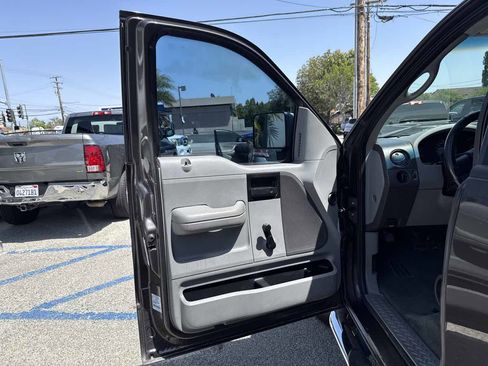 Used 2006 Ford F150 STX image 6