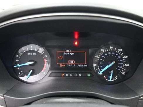 Certified 2017 Ford Fusion SE FWD image 20