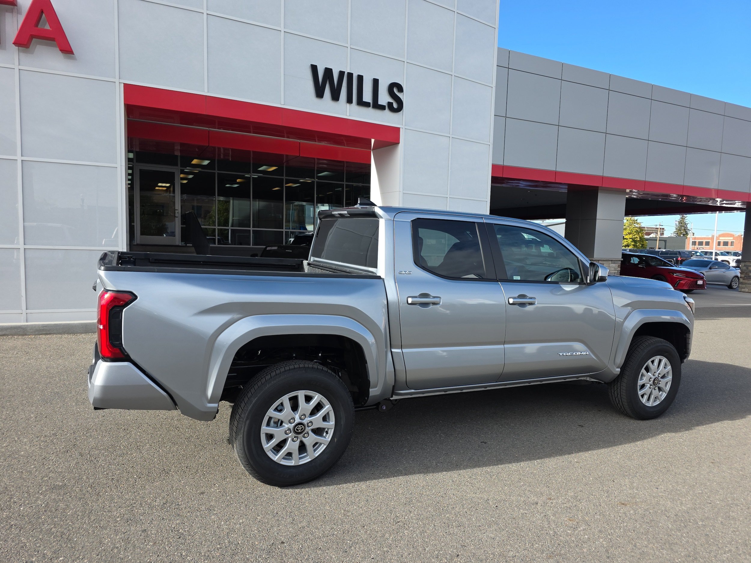 Used 2026 Toyota Tacoma 4x4 Double Cab image 7