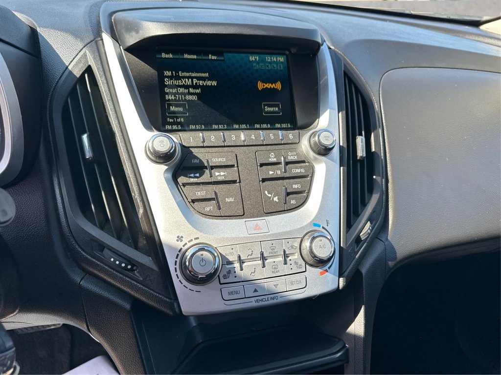 Used 2017 Chevrolet Equinox LT FWD image 22