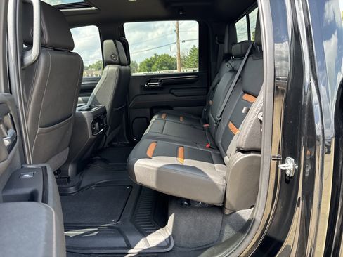 Used 2024 GMC Sierra 2500 AT4 w/ AT4 Premium Plus Package image 20