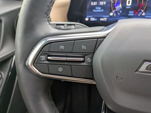 Used 2026 Chevrolet Equinox ACTIV w/ Safety and Technology Package image 20