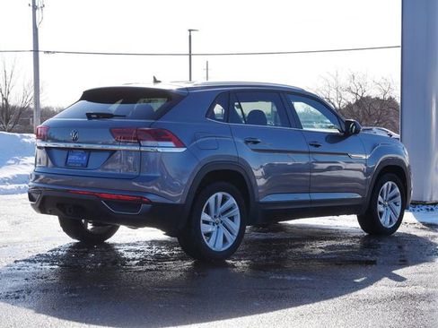 Certified 2023 Volkswagen Atlas Cross Sport SE image 7
