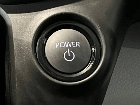Used 2025 Toyota Sienna XLE w/ XLE Plus Package AWD/4WD image 29