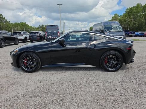 Used 2024 Nissan Z Performance w/ Floor Mat Package RWD image 6